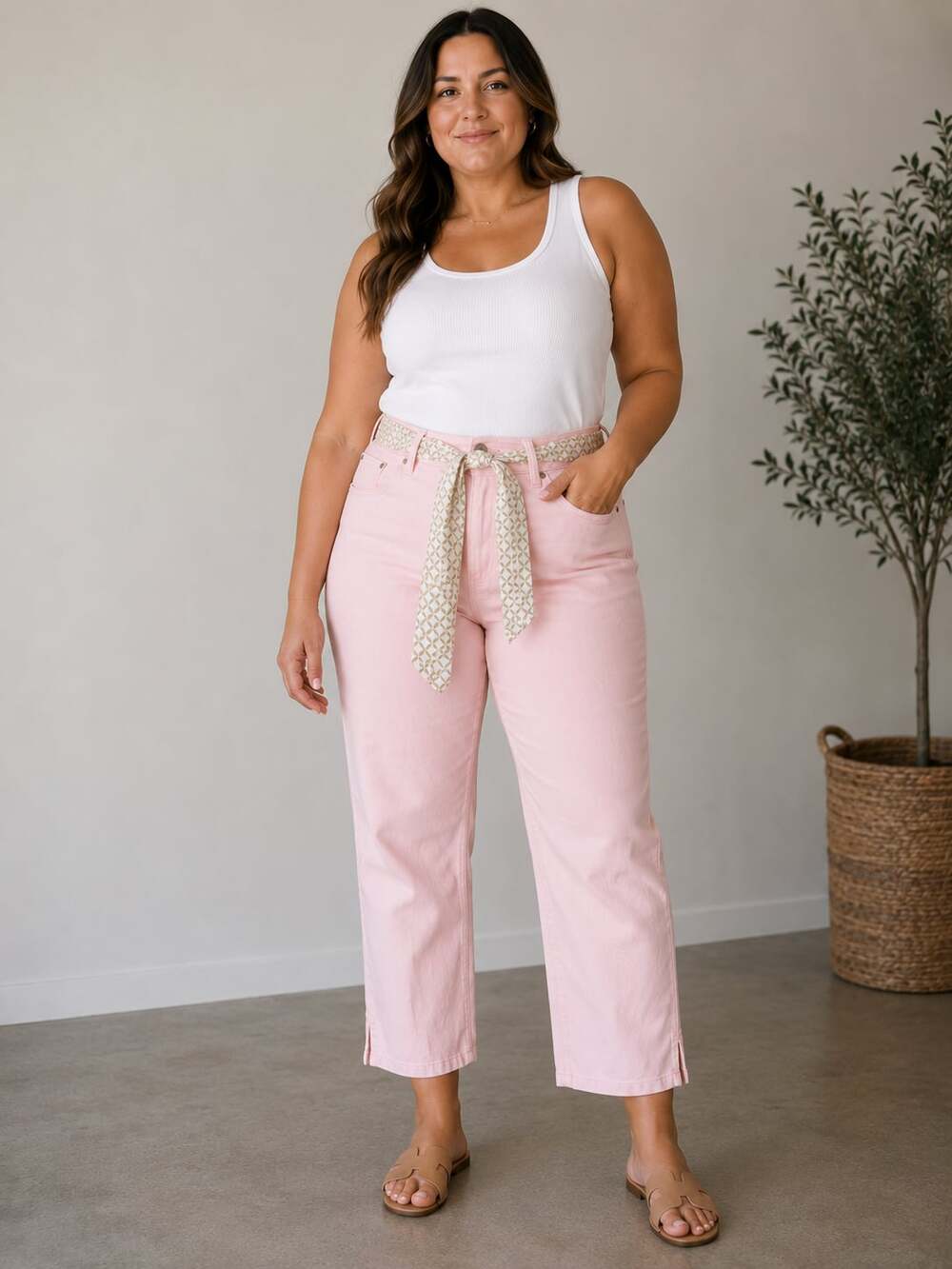Croft & Barrow Women's Pink Cropped Jeans with Geometric Pattern Belt